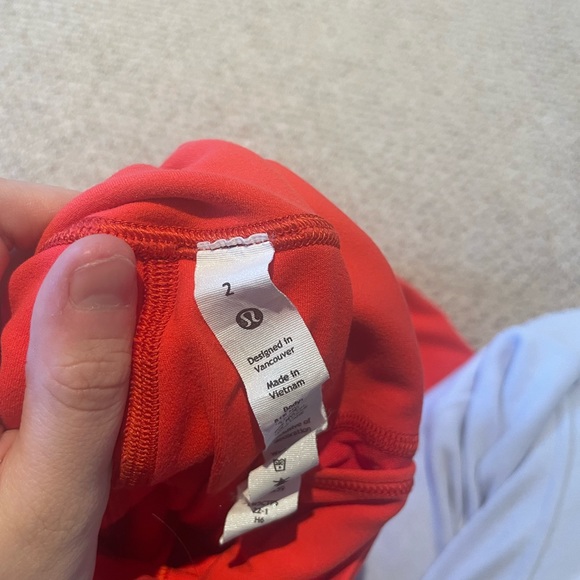Lululemon Align Leggings -bright red -size 2 - Picture 4 of 4